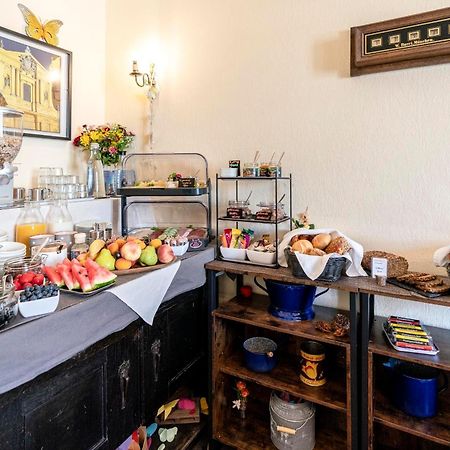 Hotel-Pension Am Siegestor Munchen Bagian luar foto