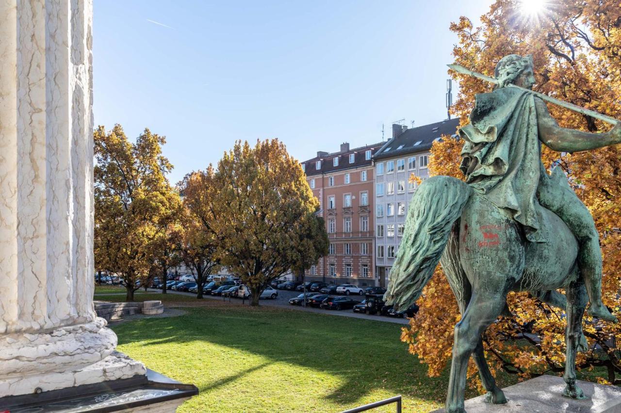 Hotel-Pension Am Siegestor Munchen Bagian luar foto