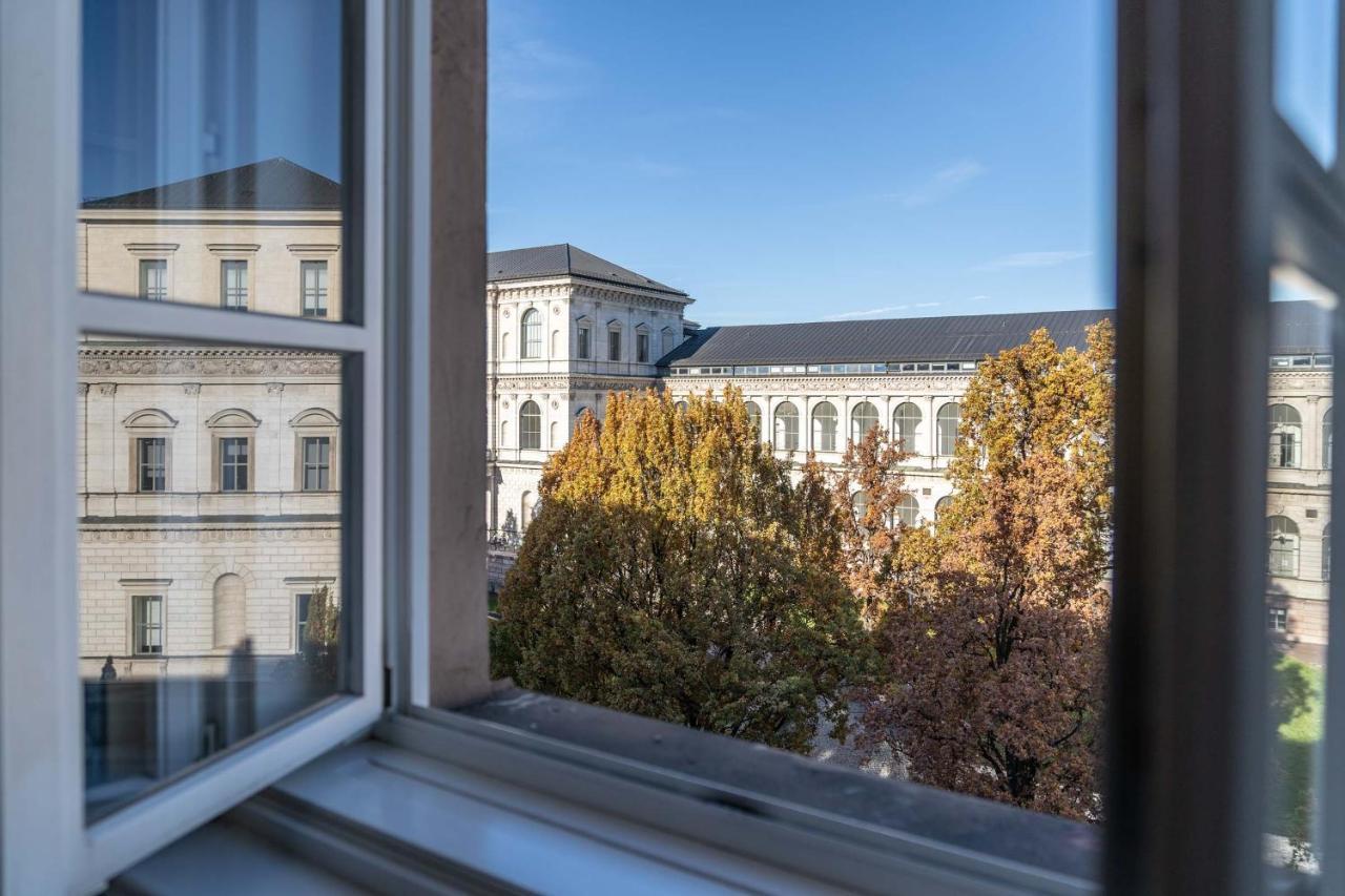 Hotel-Pension Am Siegestor Munchen Bagian luar foto